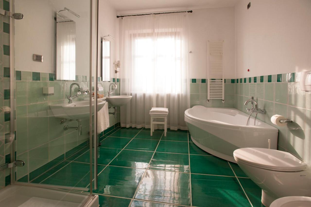 Villa Tiboldi Canale Bagian luar foto